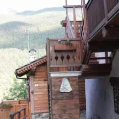 Отель Chambres D'hotes Les Fleurs Грессан фото 5
