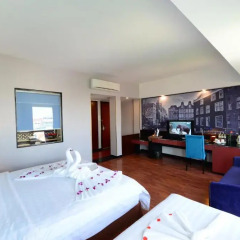 Gia Bao Grand Hotel 3* Стандартный номер с различными типами кроватей фото 8