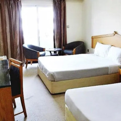 Rush Inn Hotel 2* Стандартный номер с различными типами кроватей фото 5