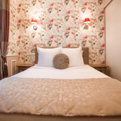 Отель La Maison Gobert 2* Люкс повышенной комфортности с различными типами кроватей фото 7