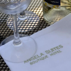 Angela Suites Boutique Hotel в номере фото 2