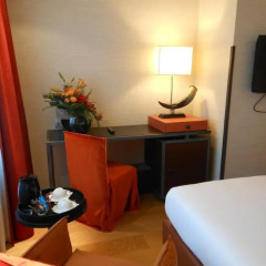 Отель Starhotels Michelangelo 4* Улучшенный номер с различными типами кроватей фото 8