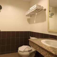 Ansino Bukit Hotel 3* Улучшенный номер с двуспальной кроватью фото 3