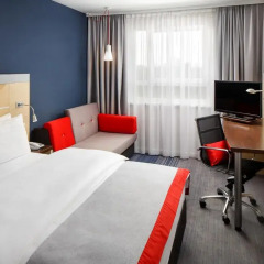 Отель Holiday Inn Express Düsseldorf City North комната для гостей фото 4
