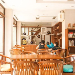Отель Crystal Inn Phuket питание фото 3