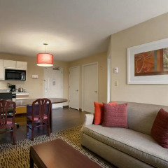 Отель Hawthorn Suites by Wyndham Chicago Schaumburg 3* Люкс с различными типами кроватей фото 7