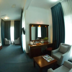 Mirage Hotel Colombo 4* Улучшенный номер с различными типами кроватей