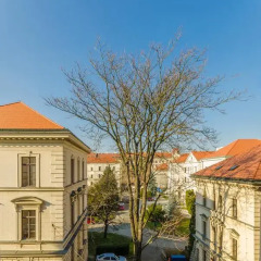 Отель V Lesicku Residence Прага парковка