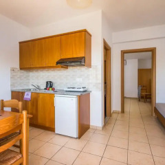 Отель Asterias Village Resort Апартаменты с различными типами кроватей фото 5
