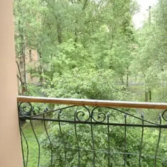 Гостиница Хостел Гоголь-Моголь в Санкт-Петербурге отзывы, цены и фото номеров - забронировать гостиницу Хостел Гоголь-Моголь онлайн Санкт-Петербург балкон