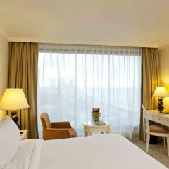 Отель The Kingsbury 5* Улучшенный номер с различными типами кроватей фото 5