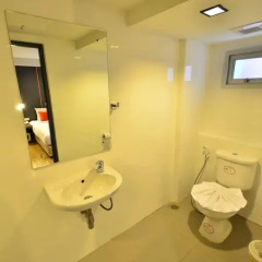 H2 Hotel 3* Номер Делюкс фото 17