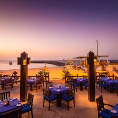 Отель Coral Beach Resort - Sharjah ОАЭ, Шарджа - 8 отзывов об отеле, цены и фото номеров - забронировать отель Coral Beach Resort - Sharjah онлайн гостиничный бар