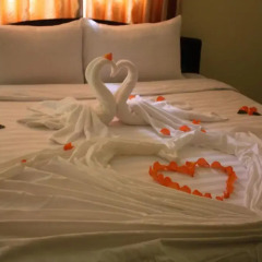 Jade Hotel