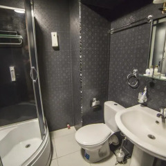 Hirmas Hotel ванная