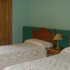 Отель Hostal Pirineos Ainsa детские мероприятия фото 2