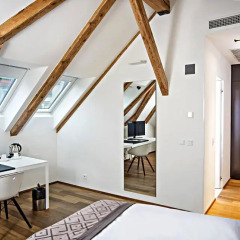 Отель Golden Crown 4* Улучшенный номер с двуспальной кроватью фото 18