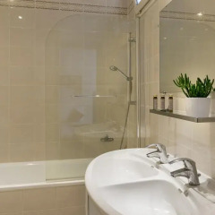 Hotel Corona Rodier Paris ванная