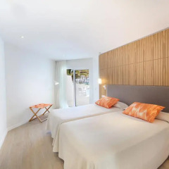 Отель Iberostar Playa de Muro Стандартный номер с различными типами кроватей фото 21