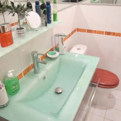 Апартаменты Blue Sky Lounge Apartment ванная
