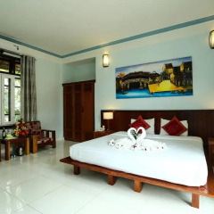 Отель Hoi An Holiday Villa 3* Улучшенный номер с различными типами кроватей фото 2