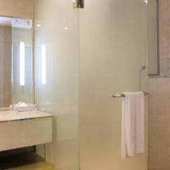 Halo Hotel Dubai 4* Улучшенный номер с различными типами кроватей фото 3