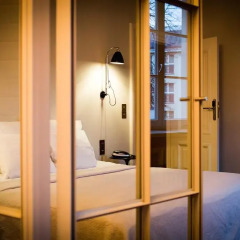 Отель Between Us Bed and Breakfast Варшава сауна
