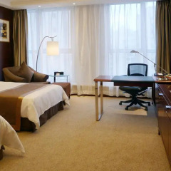 Central Hotel Shanghai 4* Улучшенный номер с 2 отдельными кроватями