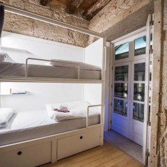 Отель Bluesock Hostels Porto ванная фото 2