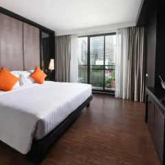 Mövenpick Hotel Sukhumvit 15 Bangkok 4* Представительский люкс с различными типами кроватей фото 8