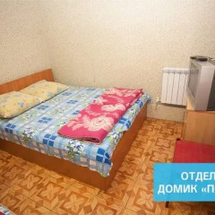 Гостиница Holiday Home On Krasnozelenykh в Анапе отзывы, цены и фото номеров - забронировать гостиницу Holiday Home On Krasnozelenykh онлайн Анапа комната для гостей фото 2