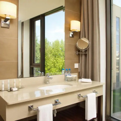 Гостиница DoubleTree by Hilton Moscow – Marina 4* Стандартный номер с различными типами кроватей фото 4
