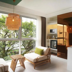 Sino House Phuket Hotel 3* Улучшенный номер с различными типами кроватей фото 11