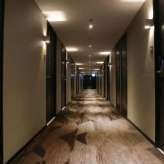 Grace Hotel Bangkok 4* Улучшенный номер фото 2