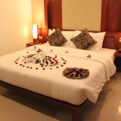 Отель Patong Hemingways 4* Улучшенный номер фото 3