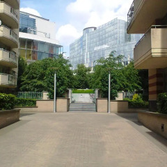 Отель Eurovillage Suites Brussels парковка