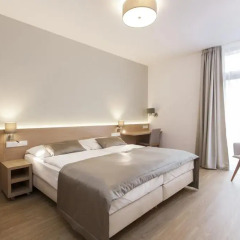 Hotel Carol 3* Стандартный номер с двуспальной кроватью фото 4