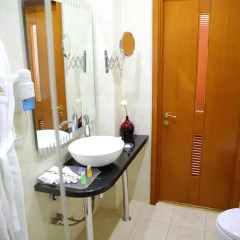 Парк Отель Бишкек 4* Люкс фото 11