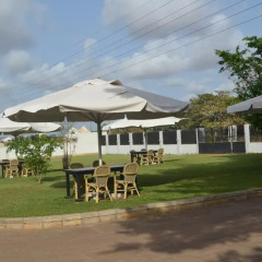 Отель Accra Luxury Lodge