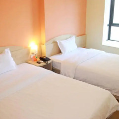 Отель 7 Days Sunshine Zhongshan San Xiang Market Branch комната для гостей фото 5