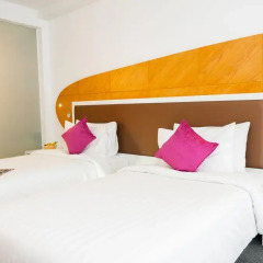 Hotel Icon Bangkok 4* Улучшенный номер с различными типами кроватей фото 15