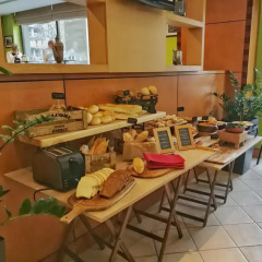 Отель Courtyard by Marriott Tbilisi Грузия, Тбилиси - 5 отзывов об отеле, цены и фото номеров - забронировать отель Courtyard by Marriott Tbilisi онлайн развлечения