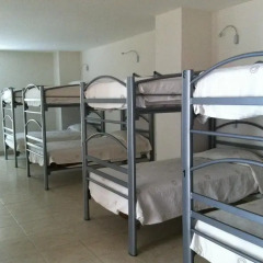 Отель Hostal La Tercia 2* Кровать в общем номере