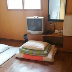 Отель Gyerim Guest House 2* Стандартный номер с двуспальной кроватью фото 24