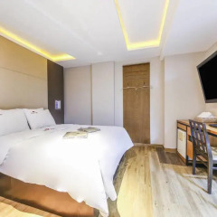 Argo Hotel 2* Улучшенный номер с различными типами кроватей фото 24