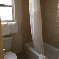 Отель Vagabond Inn Los Angeles at USC 2* Стандартный номер с различными типами кроватей фото 12