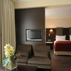 Отель NH Collection Berlin Mitte Am Checkpoint Charlie 4* Стандартный номер с разными типами кроватей фото 39