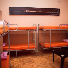 Art Hostel Galereya Кровать в общем номере