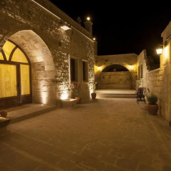 Kayakapi Premium Caves Cappadocia 5* Стандартный номер с двуспальной кроватью фото 5