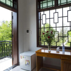 Отель Tra Que Flower Homestay Стандартный номер с двуспальной кроватью фото 4